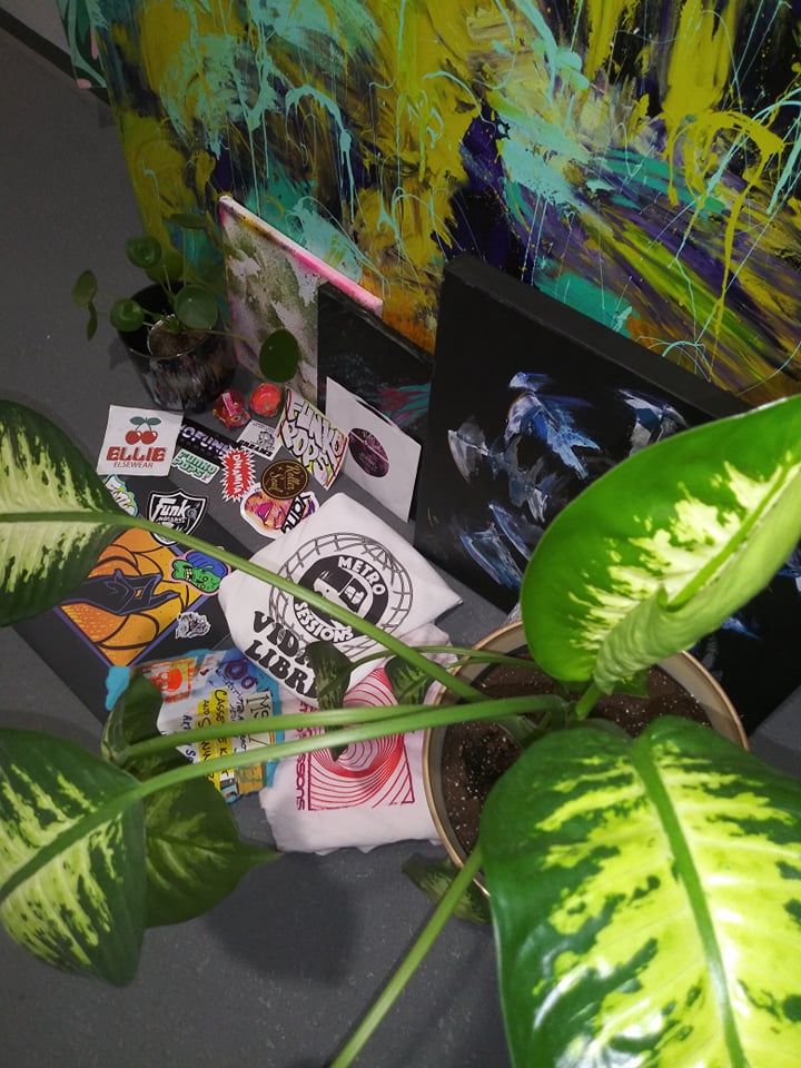 Metro Sessions shrine